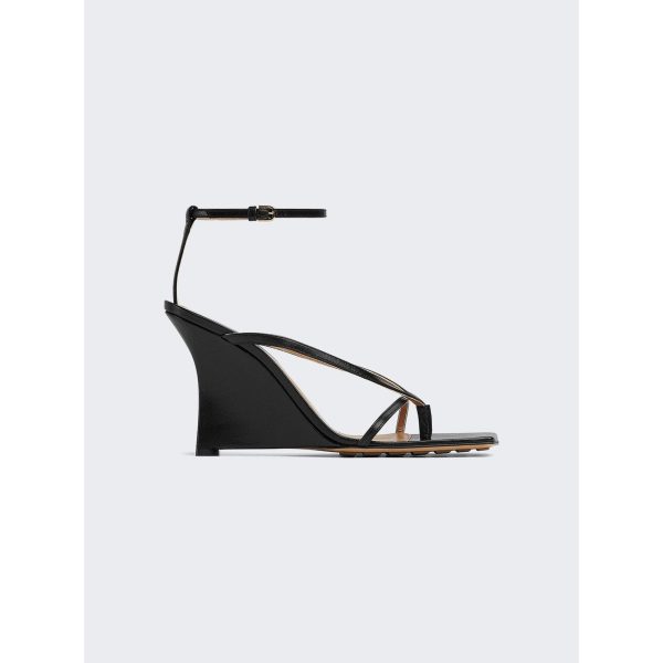 Bottega Veneta | Women | Stretch Wedge Sandals | Black on Sale