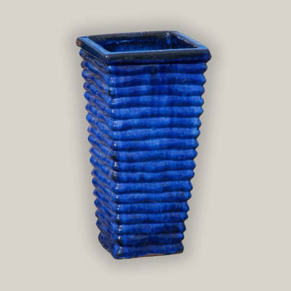 8096N8FS - Blue Ripple Wedge Planter - FREE SHIPPING For Sale