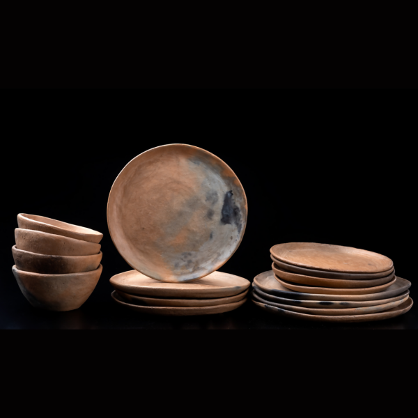 Tlahuitoltepec Artisanal Clay Dinnerware Set Supply