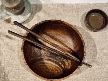 WALNUT BOWL WITH BAGUETTE on Sale