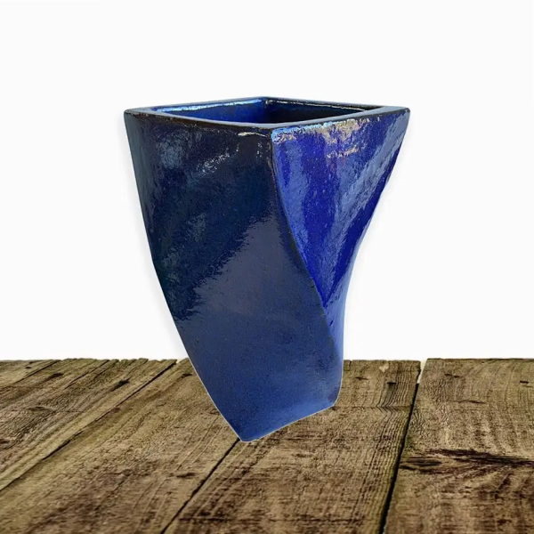 8086N8 - Blue Twisted Ceramic Pot Fashion