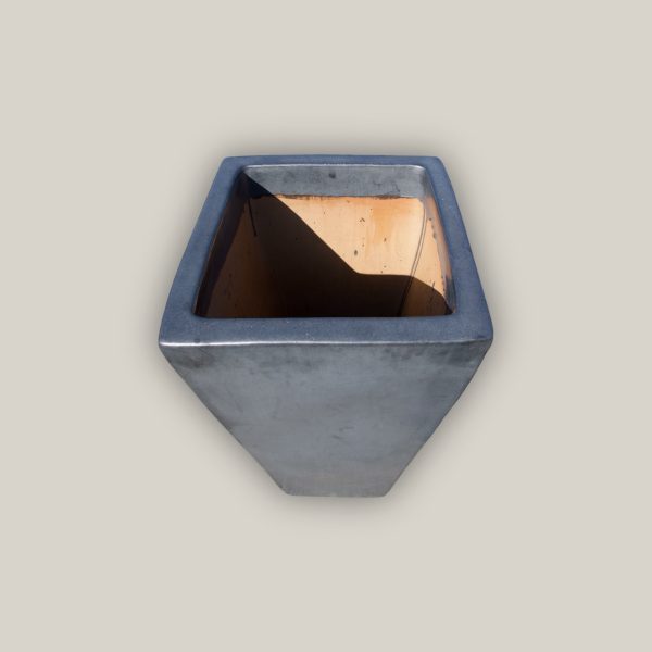 6018H33FS - Matte Black Square Wedge Planter - FREE SHIPPING Cheap